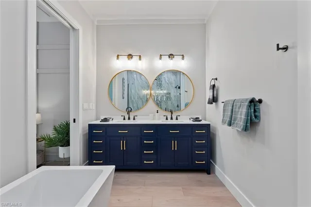 $899,000 | 3552 Hibiscus Avenue, Naples, FL 34104