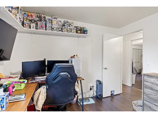 $360,000 | 2133 Northwest Watters Street, Roseburg, OR 97471