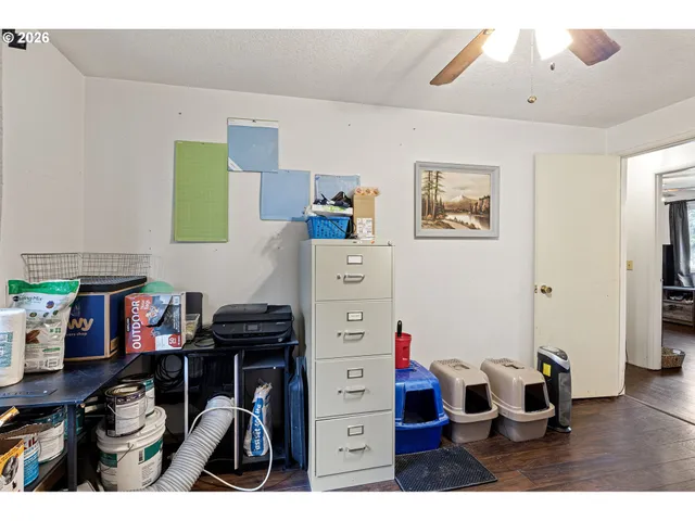 $360,000 | 2133 Northwest Watters Street, Roseburg, OR 97471