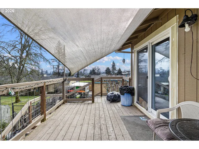 $360,000 | 2133 Northwest Watters Street, Roseburg, OR 97471