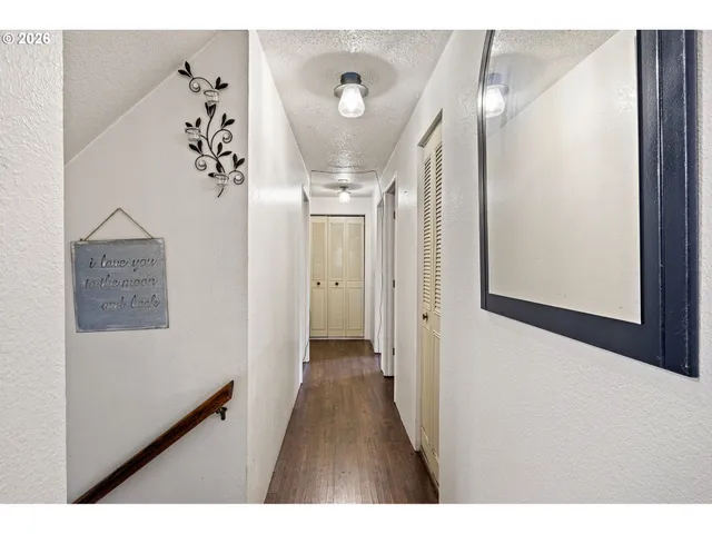 $360,000 | 2133 Northwest Watters Street, Roseburg, OR 97471