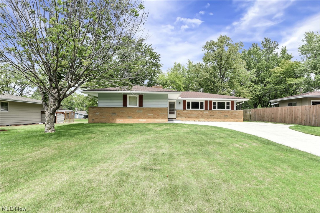 7673 Ragall Parkway Cleveland, OH 44130 - Photo 1 of 34 Gallery Image 1