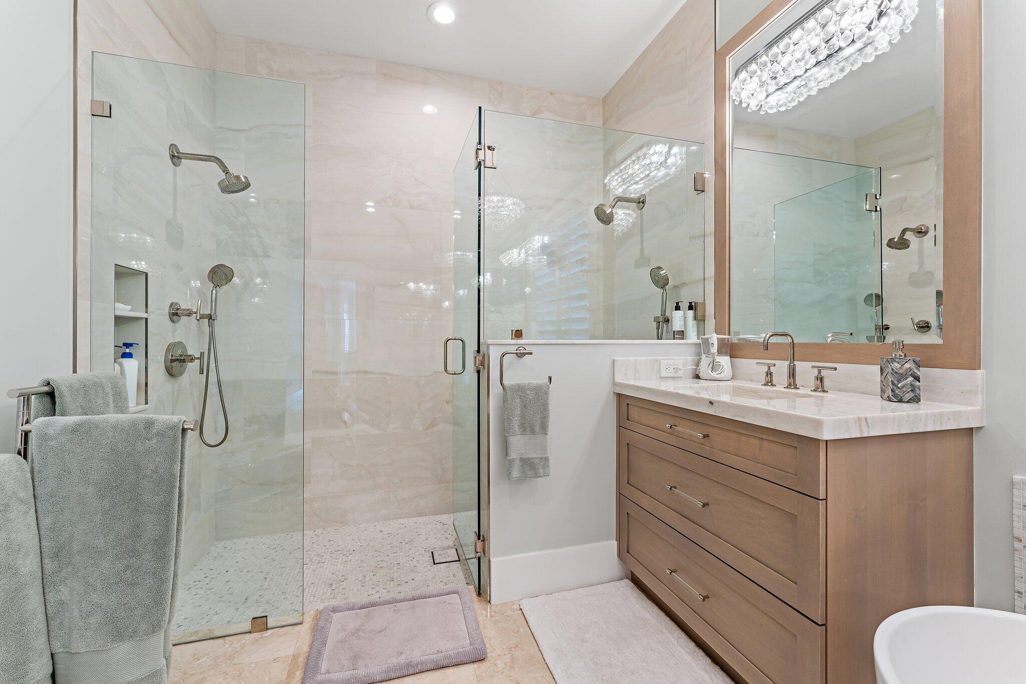 5730 Holly Lane Jupiter, FL 33458 - Photo 38 of 58 Bath