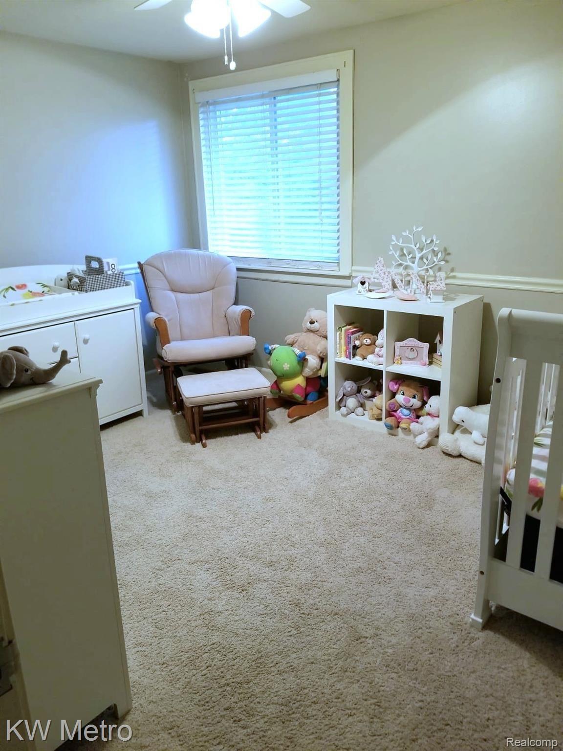 744 Dressler Lane Rochester, MI 48307 - Photo 19 of 38 Bedroom #1