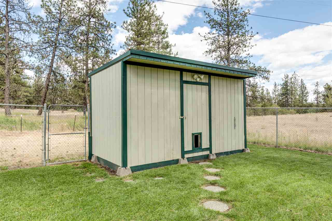 26128 West Carman Road Cheney, WA 99004 - Photo 17 of 20