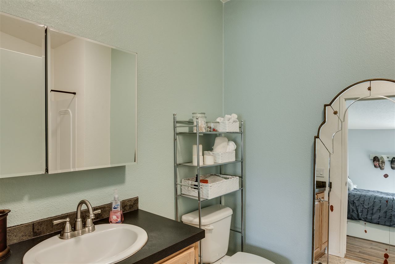 26128 West Carman Road Cheney, WA 99004 - Photo 8 of 20