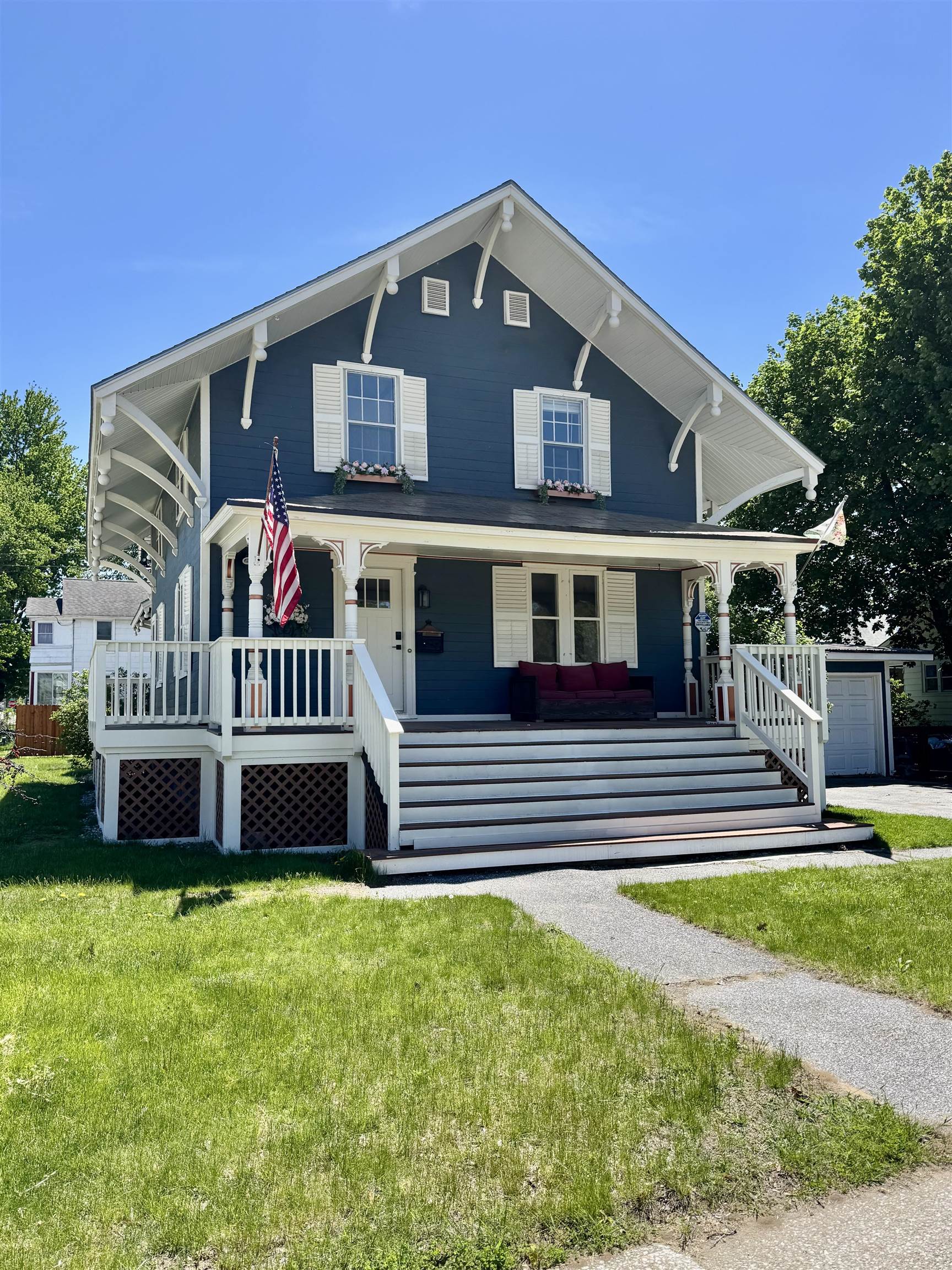 20 Canada Street Swanton, VT 05488 - Photo 2 of 57