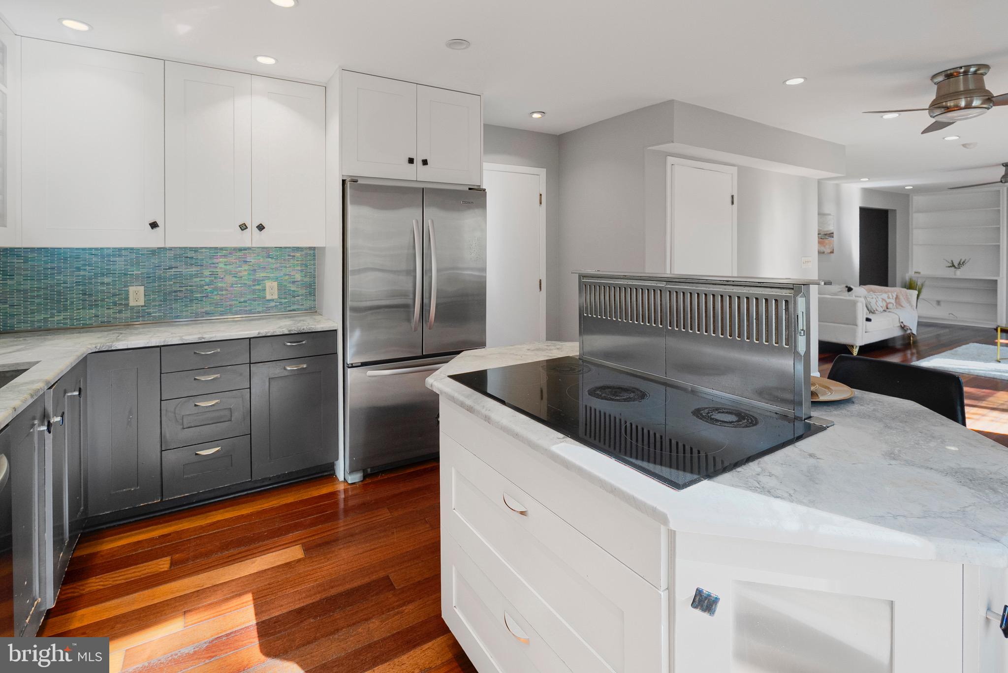 36 Constantine Drive Phoenix, MD 21131 - Photo 10 of 41 built-in microwave