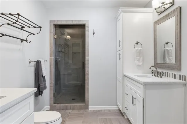 $688,000 | 8000 West 116th Street, Overland Park, KS 66210