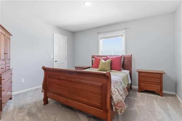 $688,000 | 8000 West 116th Street, Overland Park, KS 66210