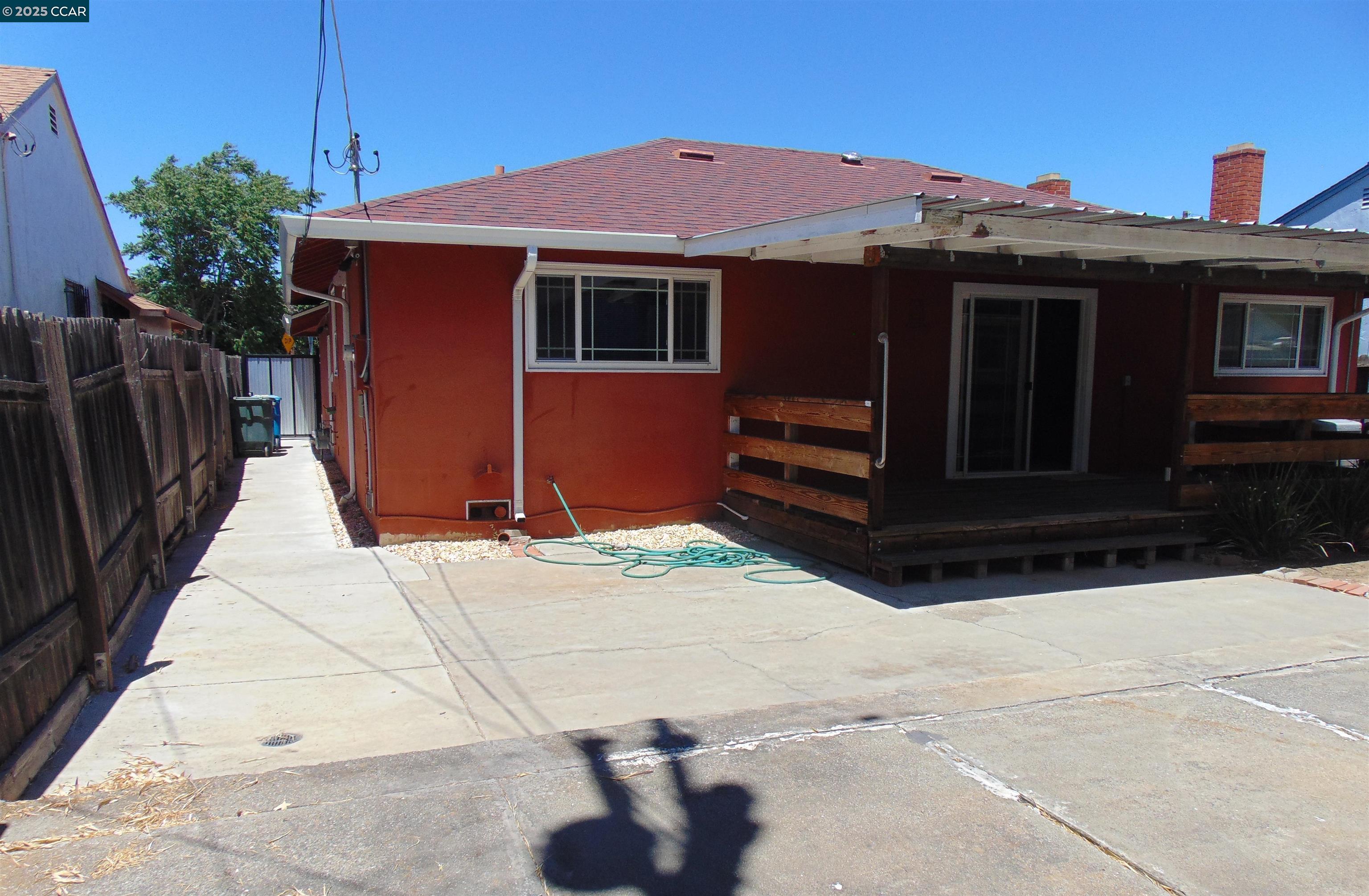 2749 Webb Street Vallejo, CA 94591 - Photo 10 of 11