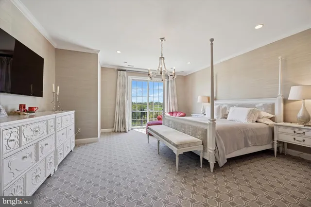 $1,495,000 | 6150 Creekside Drive, Flourtown, PA 19031