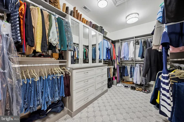 $1,495,000 | 6150 Creekside Drive, Flourtown, PA 19031