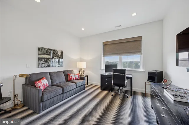 $1,495,000 | 6150 Creekside Drive, Flourtown, PA 19031