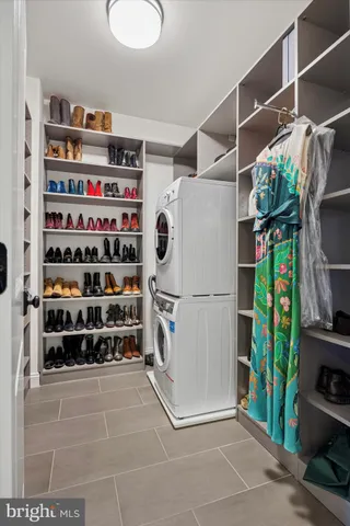 $1,495,000 | 6150 Creekside Drive, Flourtown, PA 19031