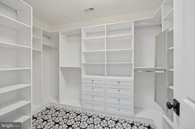 $1,495,000 | 6150 Creekside Drive, Flourtown, PA 19031