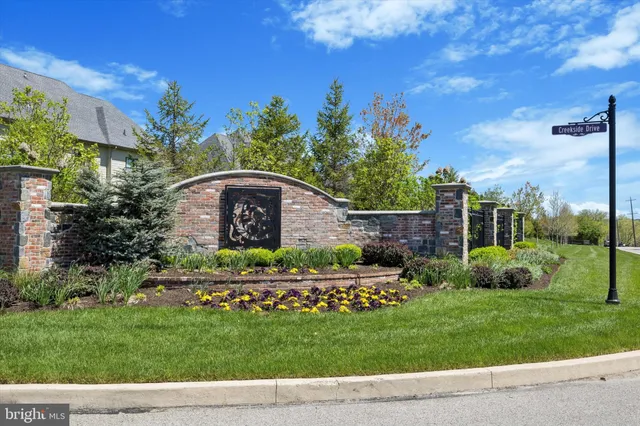 $1,495,000 | 6150 Creekside Drive, Flourtown, PA 19031