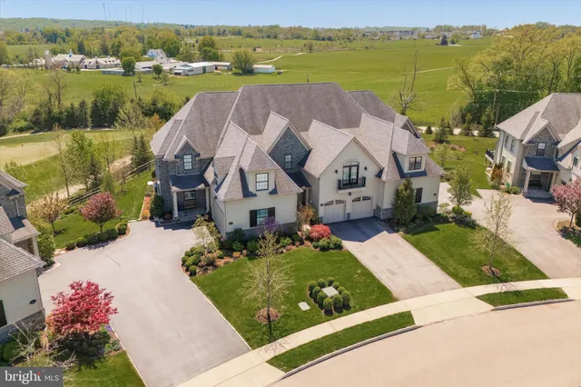 $1,495,000 | 6150 Creekside Drive, Flourtown, PA 19031