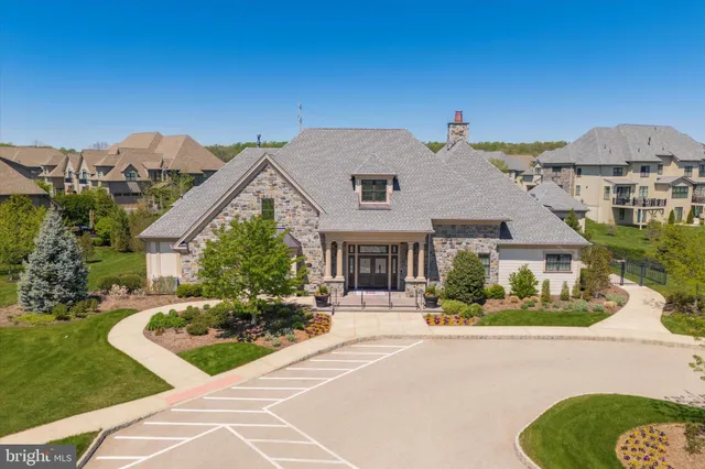 $1,495,000 | 6150 Creekside Drive, Flourtown, PA 19031