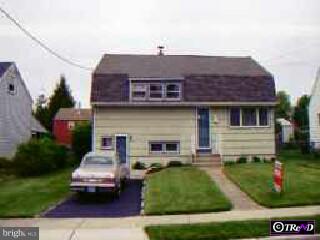 27 Amsterdam Road Trenton, NJ 08620 - Photo 1 of 1 Gallery Image 1