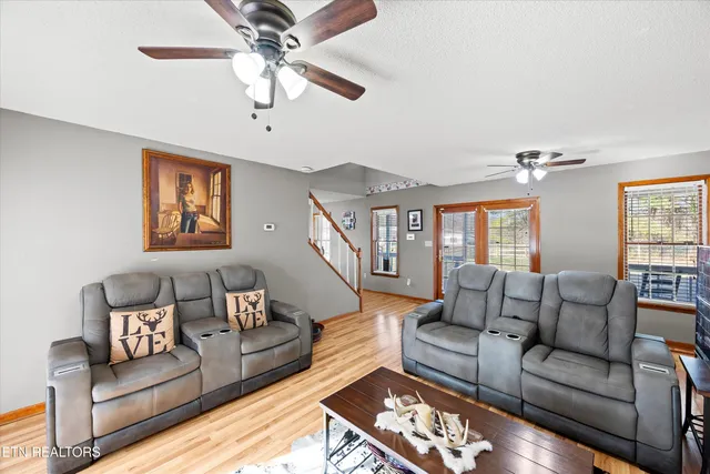 $399,900 | 3888 Cosby Highway, Cosby, TN 37722