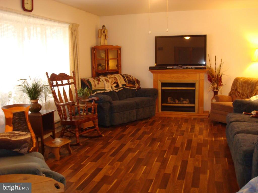 51 West Ridge Road Elizabethtown, PA 17022 - Photo 3 of 8