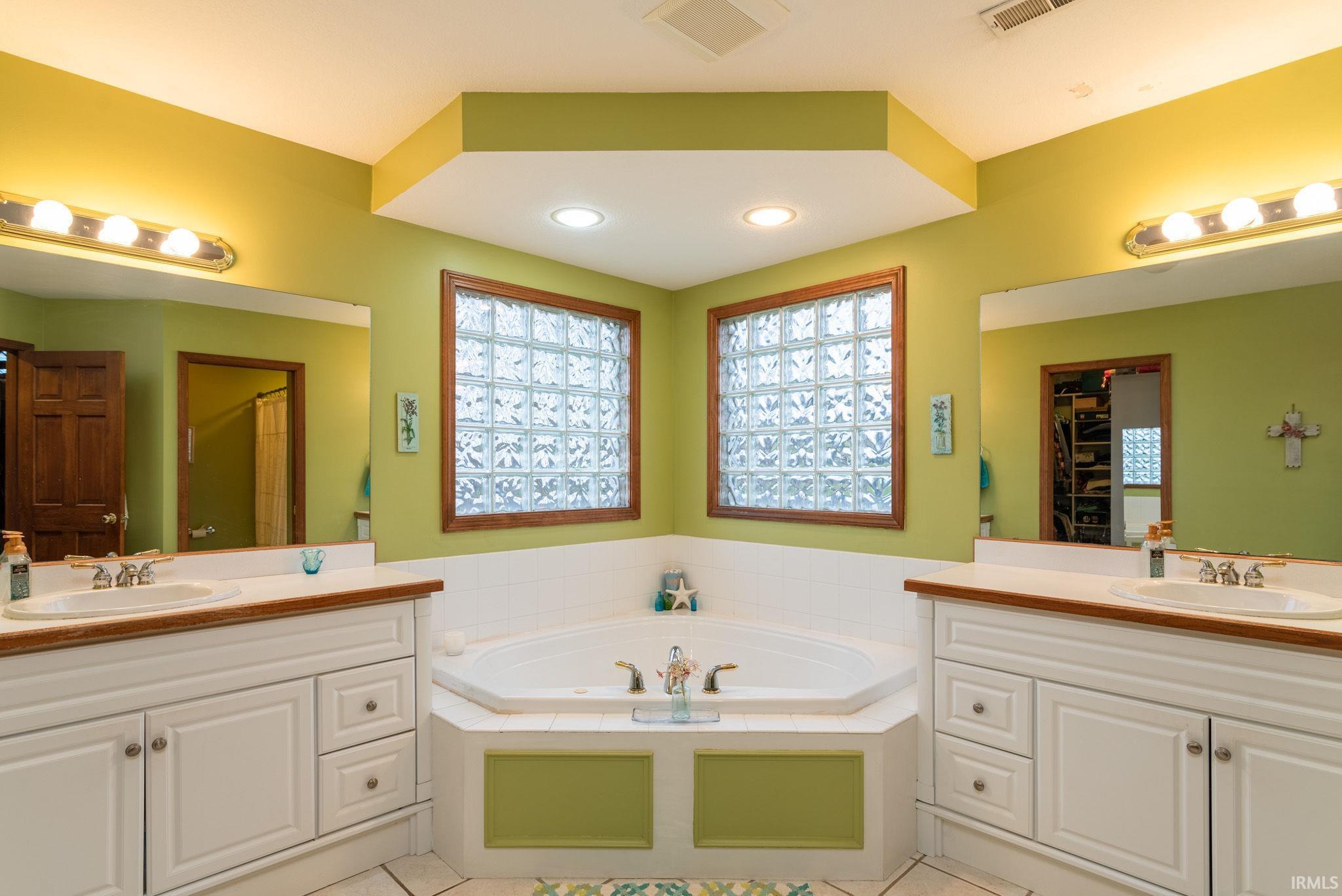 807 Maple Court Sweetser, IN 46953 - Photo 22 of 36