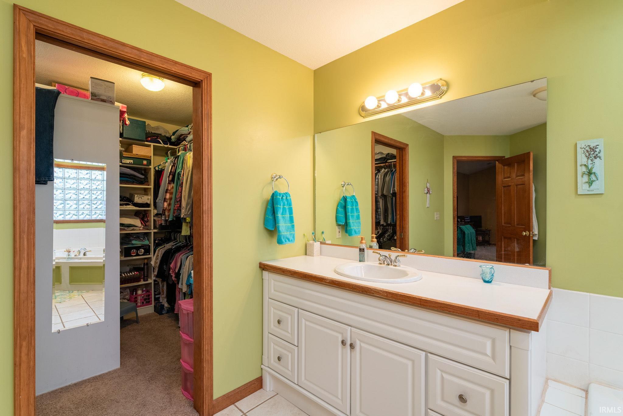 807 Maple Court Sweetser, IN 46953 - Photo 24 of 36