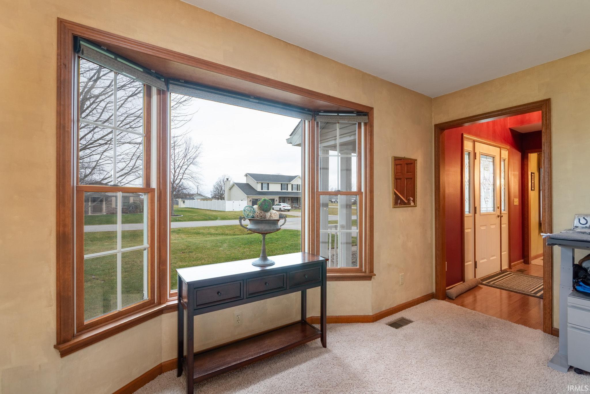 807 Maple Court Sweetser, IN 46953 - Photo 8 of 36