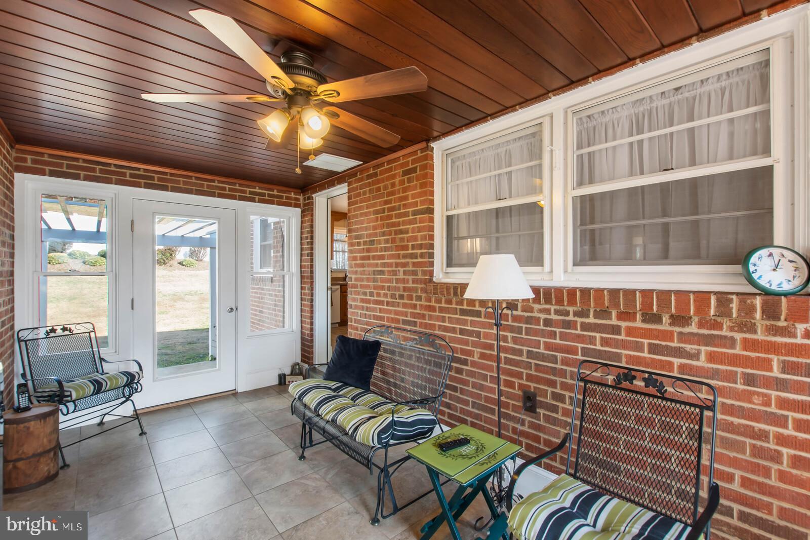 10710 Livingston Road Fort Washington, MD 20744 - Photo 32 of 49 Sunroom