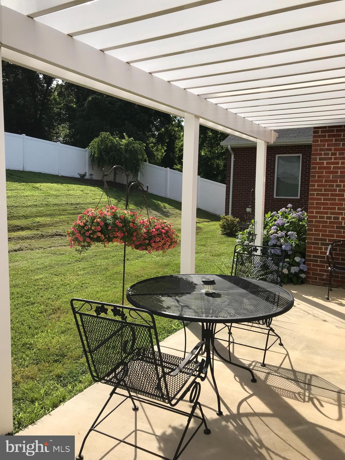 10710 Livingston Road Fort Washington, MD 20744 - Photo 34 of 49 Spring Look