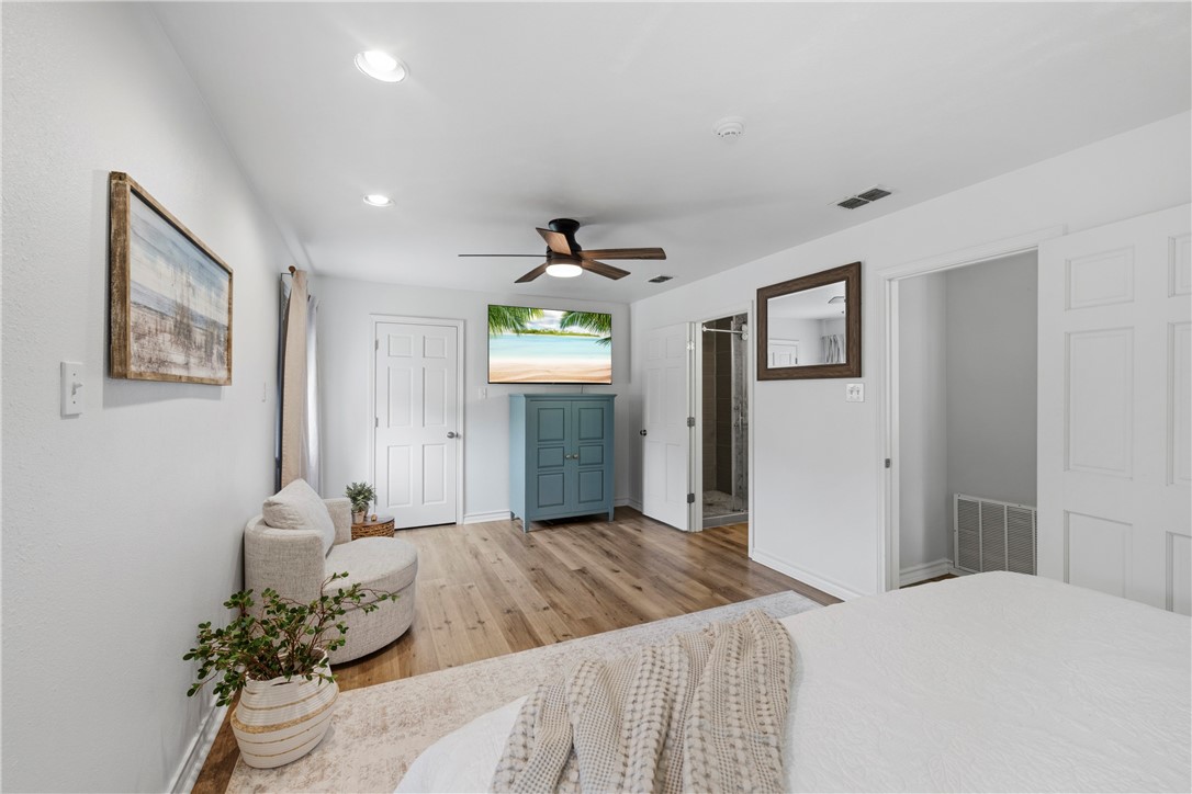 201 Rhodes Avenue Aransas Pass, TX 78336 - Photo 18 of 40