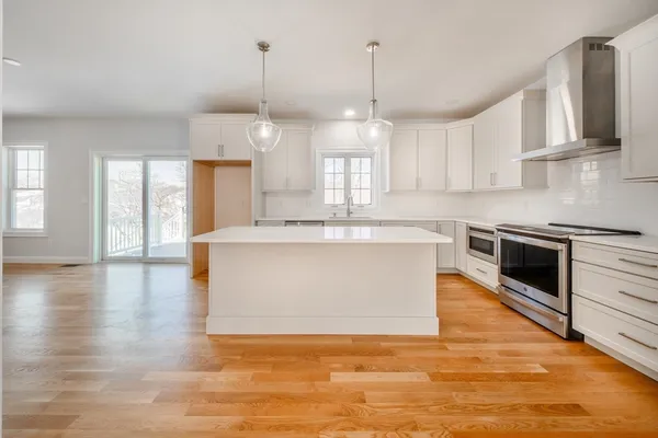 $1,029,900 | 22 Strongwater Drive, Salem, MA 01970