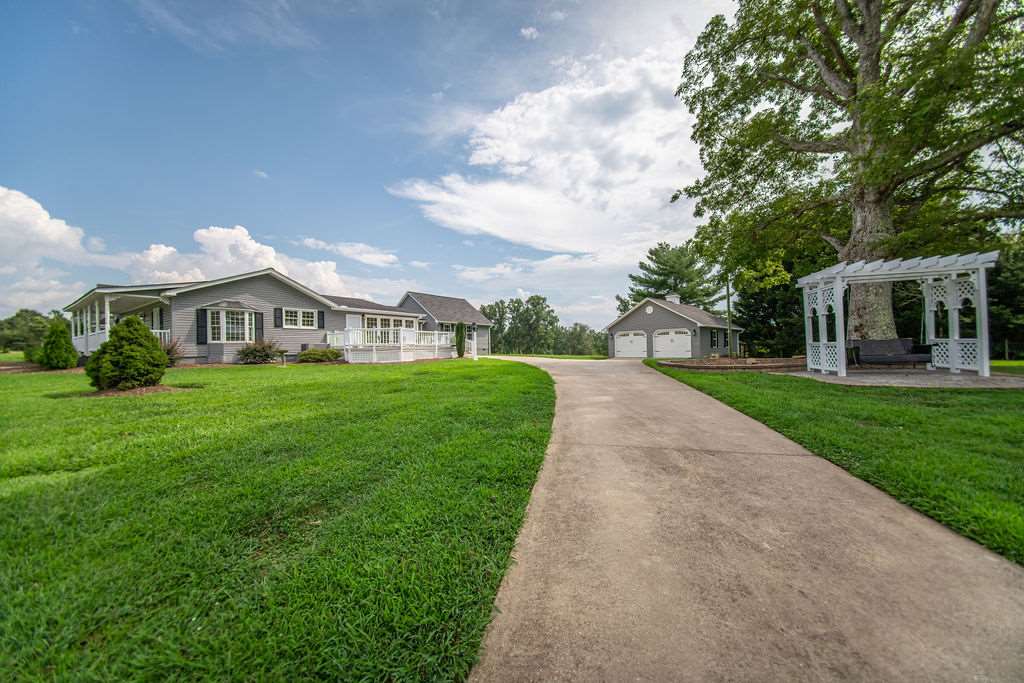 9055 New Cut Road Campobello, SC 29322 - Photo 36 of 36