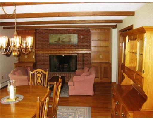 29 Hunter Ridge Drive Scituate, RI 02857 - Photo 7 of 12 Dining Room.