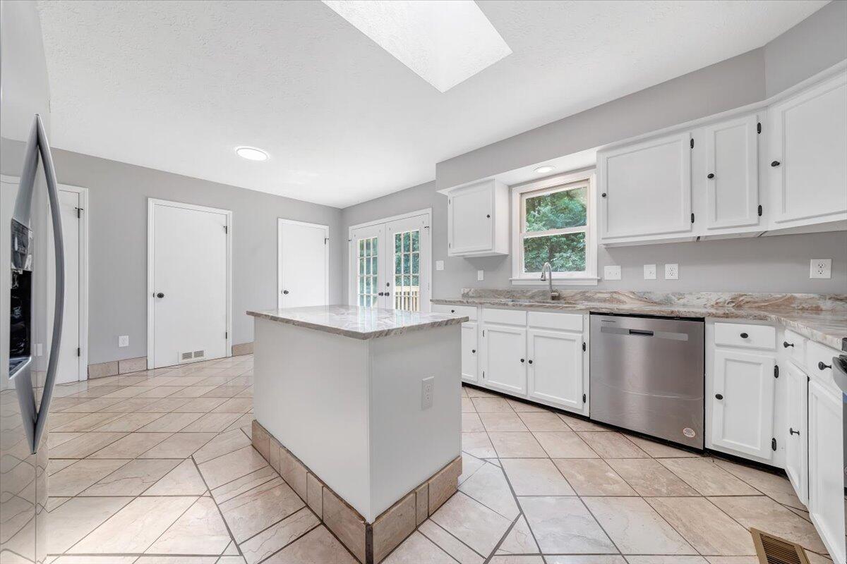 60 Eastover Road Rocky Mount, VA 24151 - Photo 15 of 47 15-MIB09789