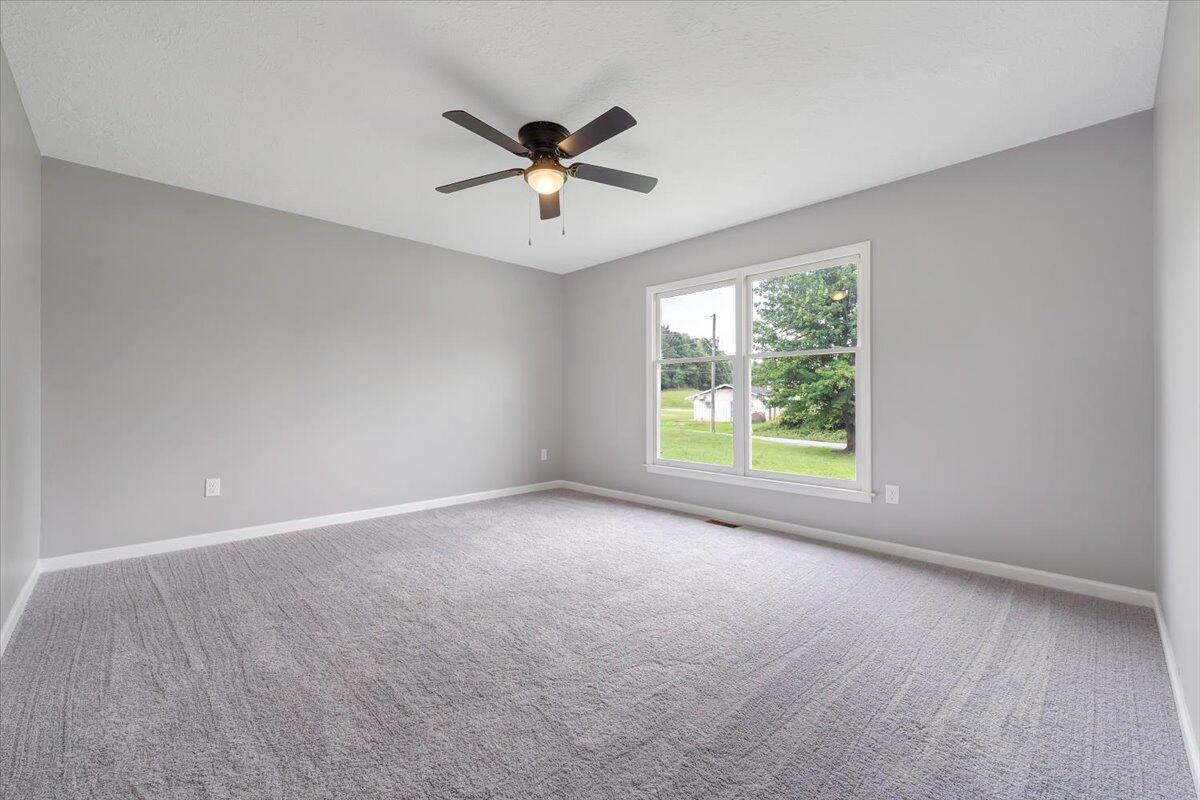 60 Eastover Road Rocky Mount, VA 24151 - Photo 4 of 47 04-MIB09741