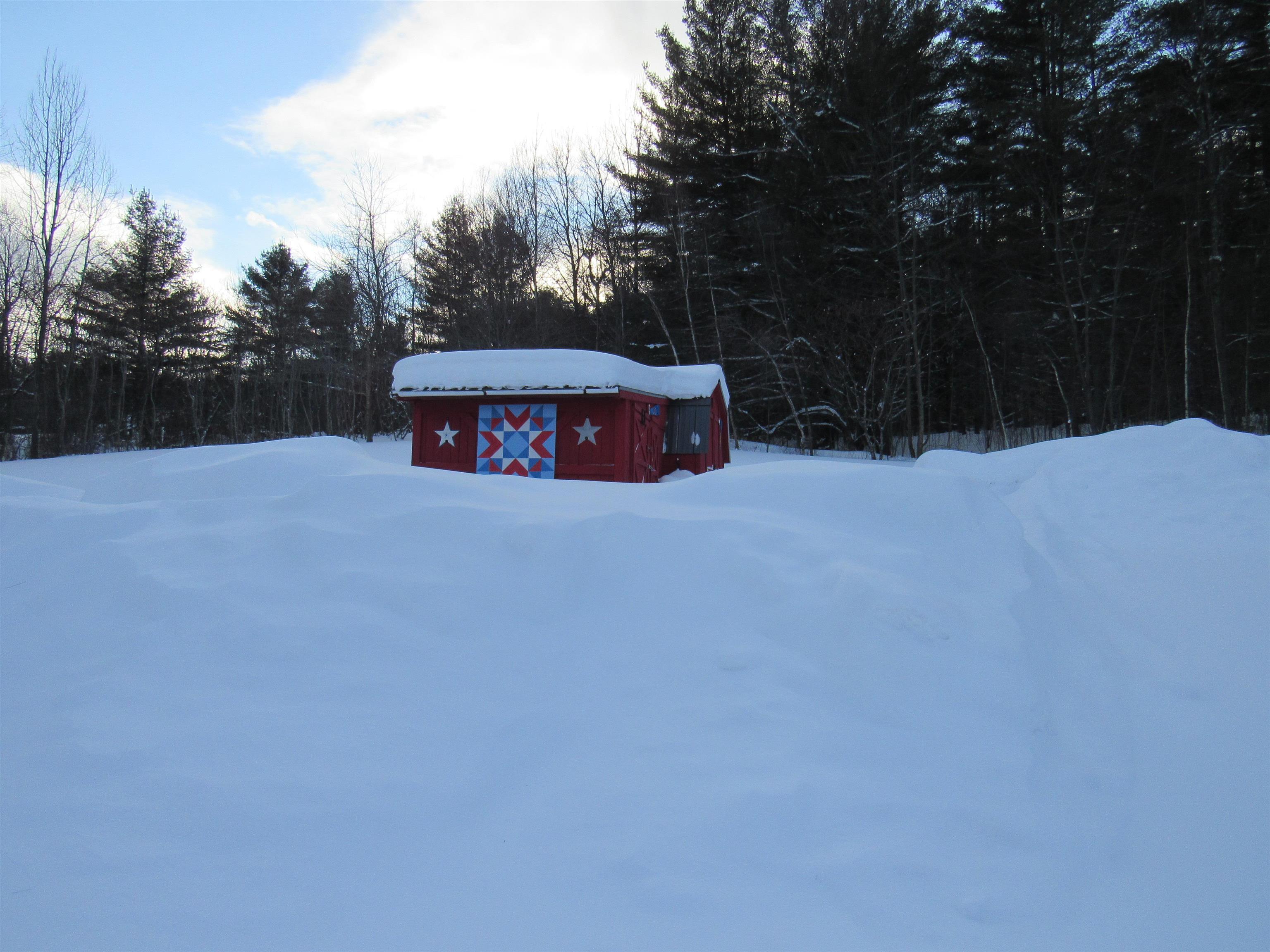 1901 Cross Road Jay, VT 05859 - Photo 7 of 40