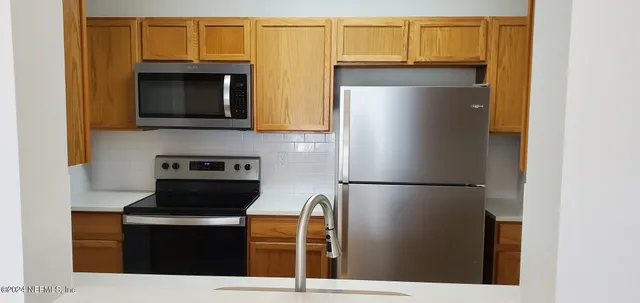 $162,500 | 10550 Baymeadows Road, Unit 1012, Jacksonville, FL 32256