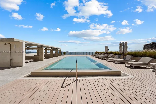 $5,795,000 | 3581 East Glencoe Street, Unit 605, Coconut Grove, FL 33133