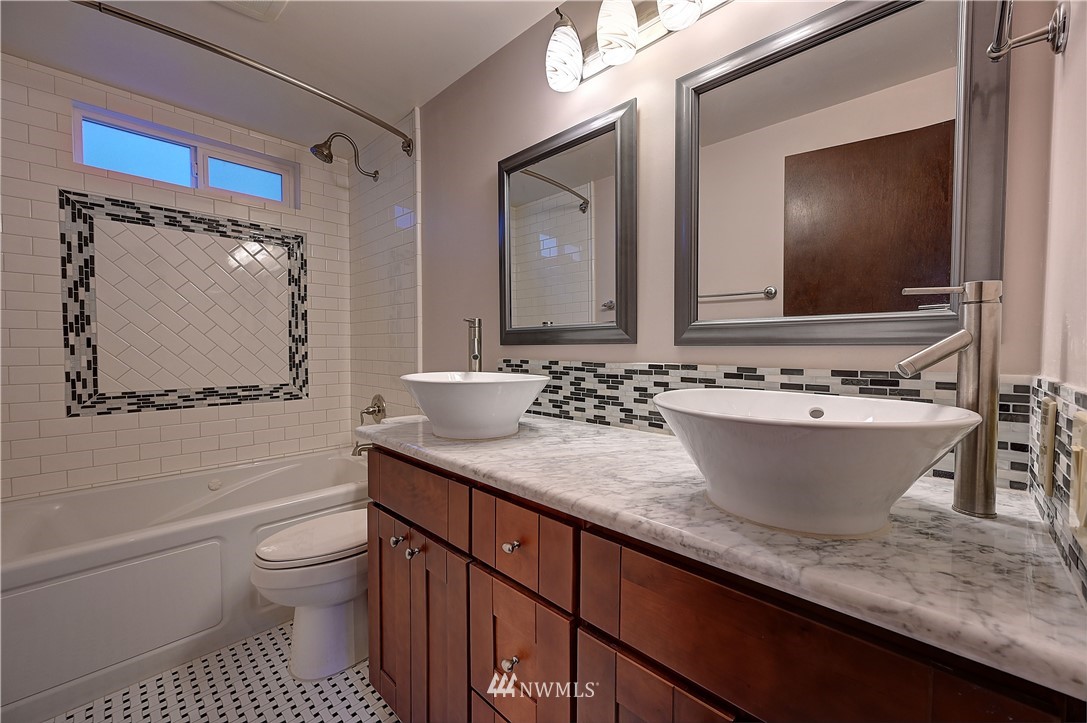 4322 Southwest Concord Street Seattle, WA 98136 - Photo 14 of 30 Gallery Image 14