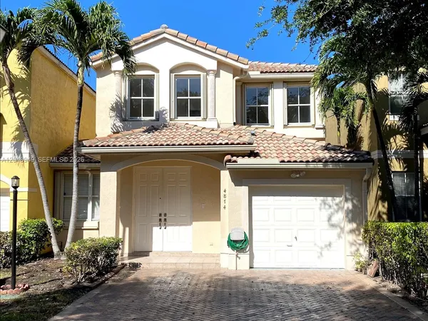 $3,800 | 4874 Northwest 107th Path, Doral, FL 33178