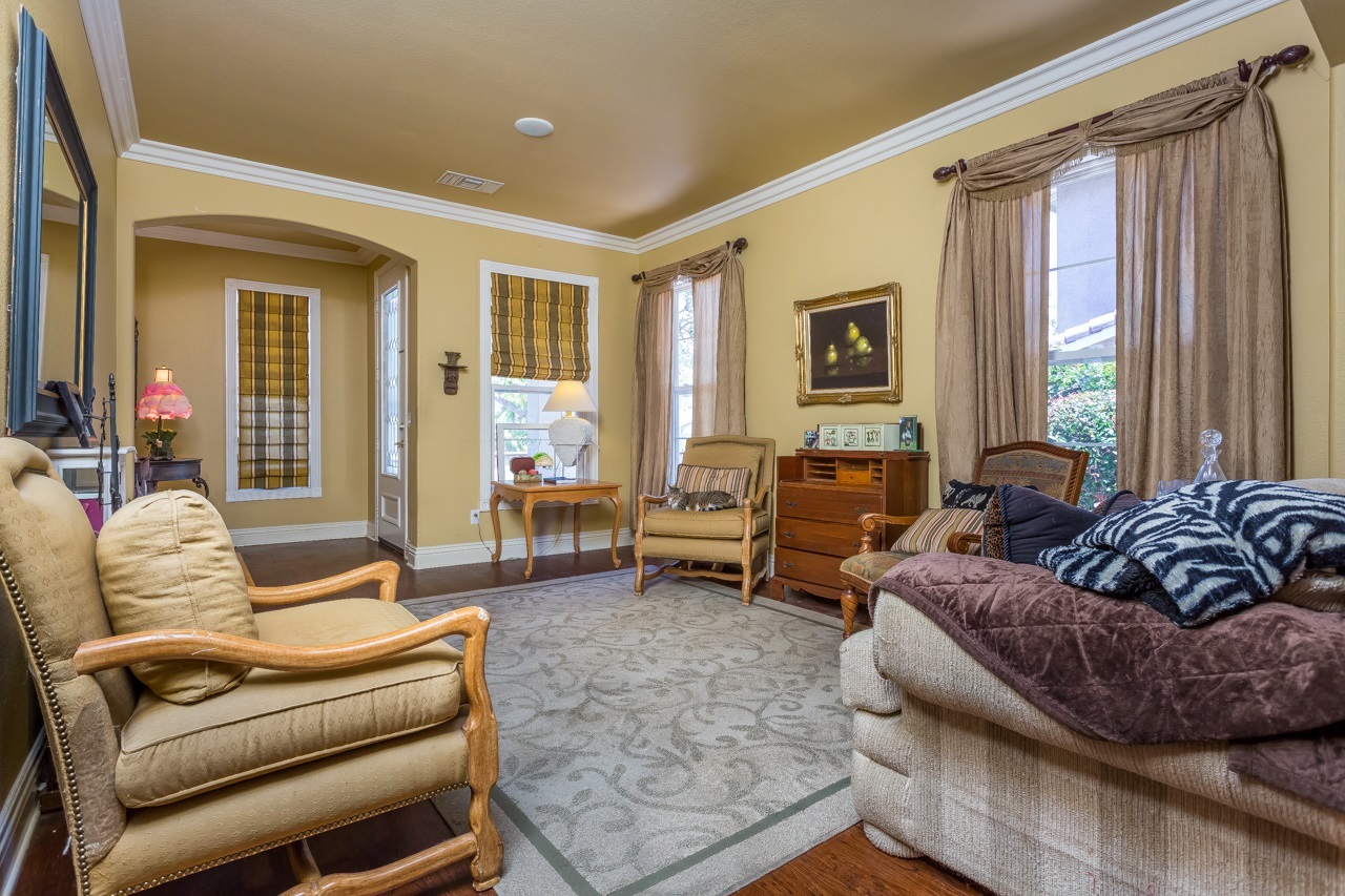 2849 Rancho Rio Chico Carlsbad, CA 92009 - Photo 4 of 25