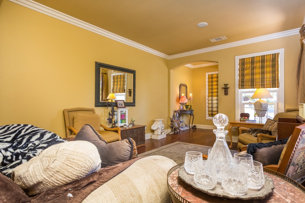 2849 Rancho Rio Chico Carlsbad, CA 92009 - Photo 5 of 25