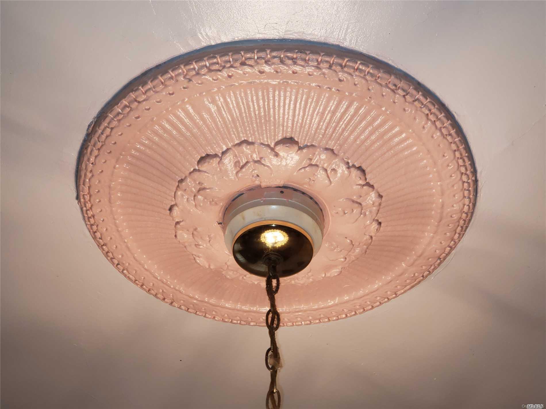 1425 Hancock Street Brooklyn, NY 11237 - Photo 13 of 20 a close view of kitchen cabinet