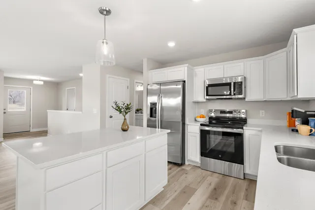 $480,488 | 569 Sienna Drive, Watertown, MN 55388