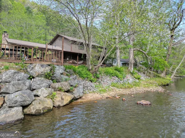$749,900 | 1908 Riverside Drive, Hiawassee, GA 30546