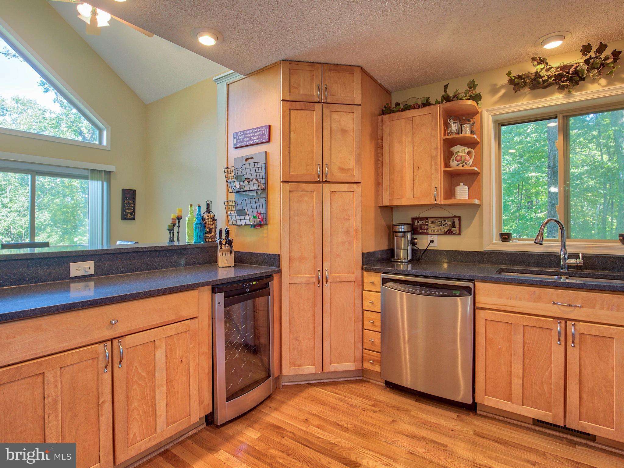 6 Split Rail Road Front Royal, VA 22630 - Photo 9 of 30 Custom Cabinetry