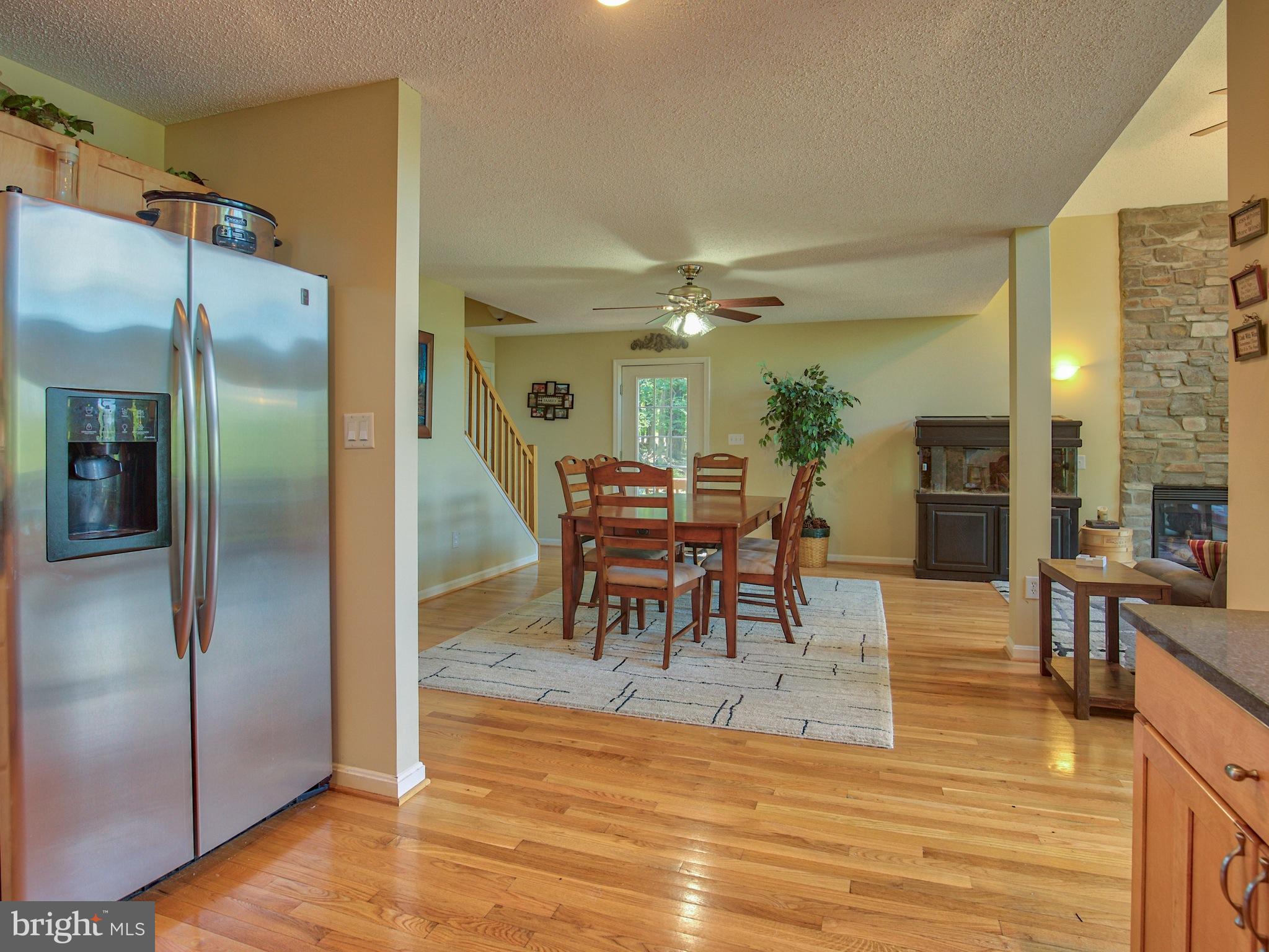 6 Split Rail Road Front Royal, VA 22630 - Photo 10 of 30 Beautiful Hardwoods on Main Level