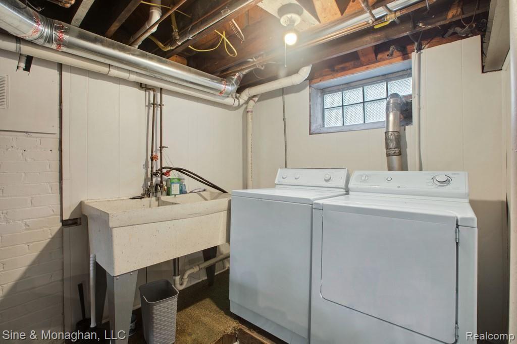 671 Washington Road Grosse Pointe, MI 48230 - Photo 52 of 62 057-hometown-visuals-2020_671-washington-gp.jpg-SMALL